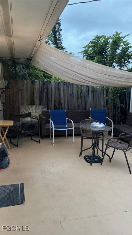 1113  VINEYARD Place