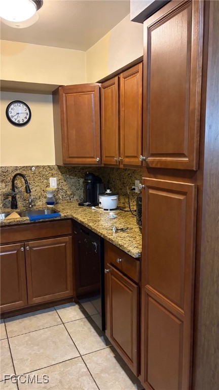 1113  VINEYARD Place