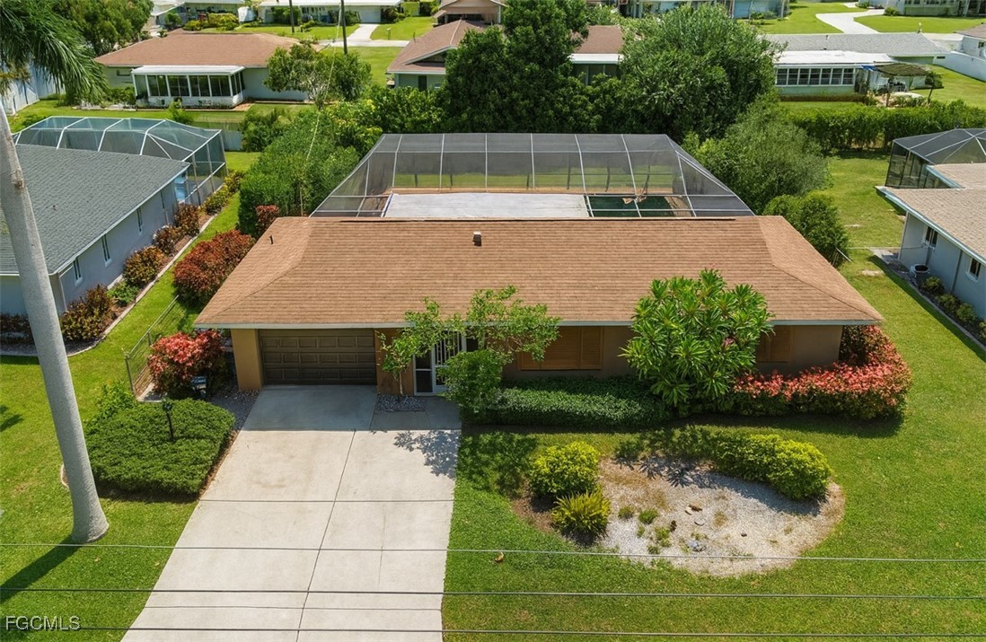 732  Sesame Court