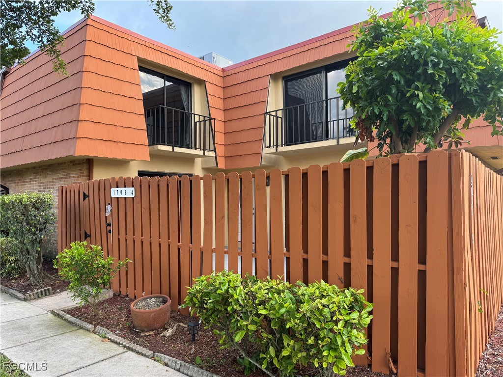 1708  Park Meadows Drive, Apt 4