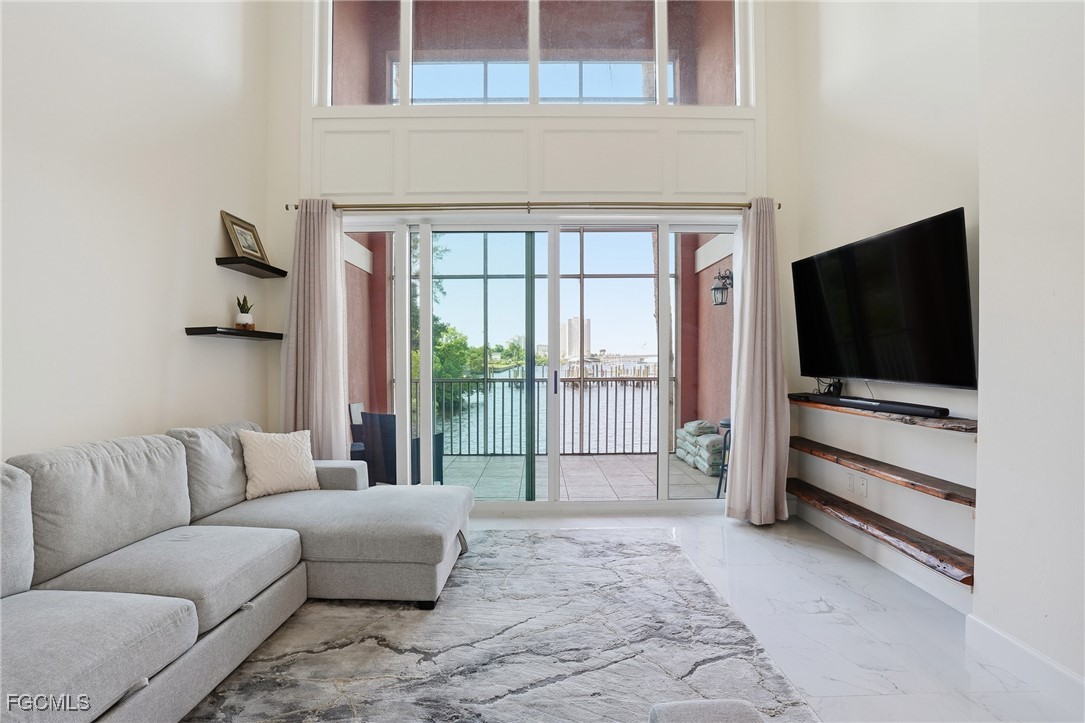 2743  1st Street, Apt 109