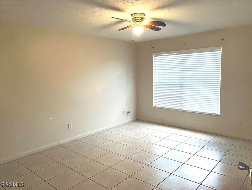 521 NE 24th Place, Apt 2