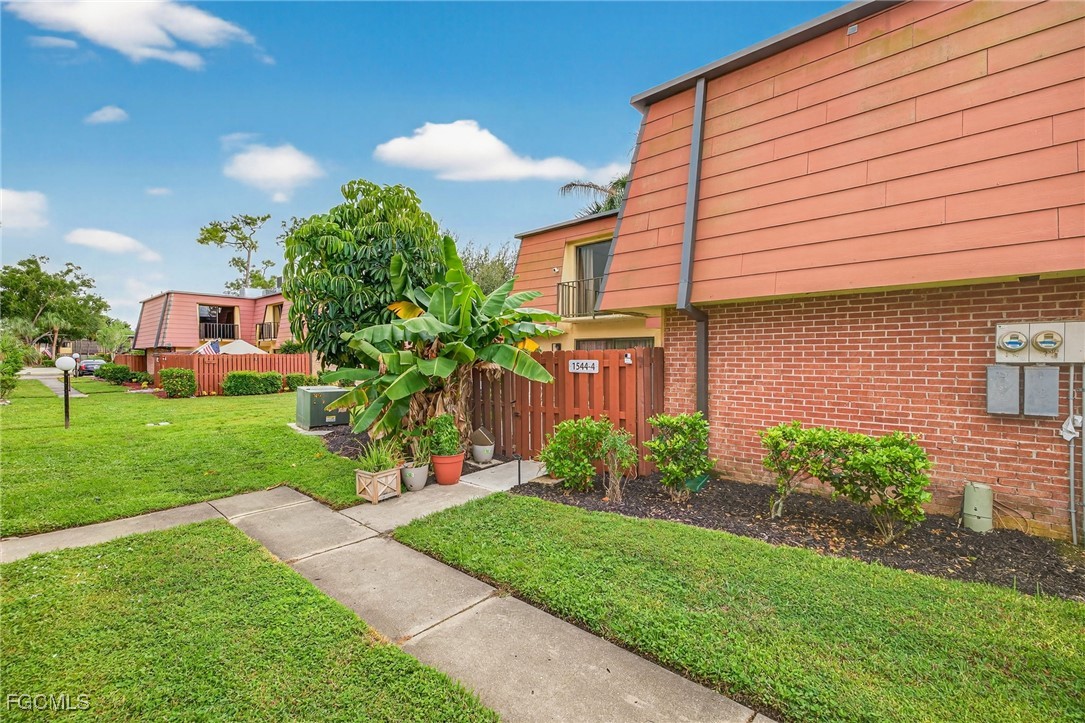 1544  Park Meadows Drive, Apt 4