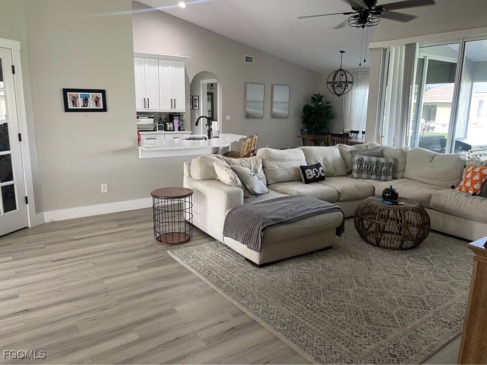 1229 SW 29th Terrace