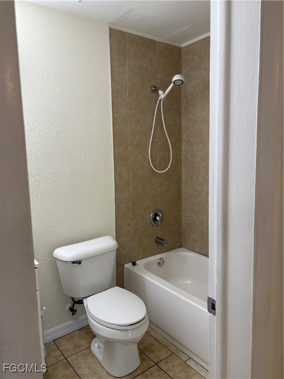 733/735  Gilbert Avenue