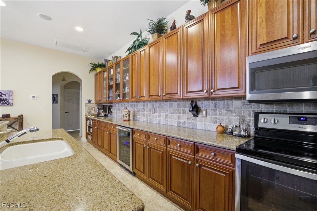 14143  Bently Circle