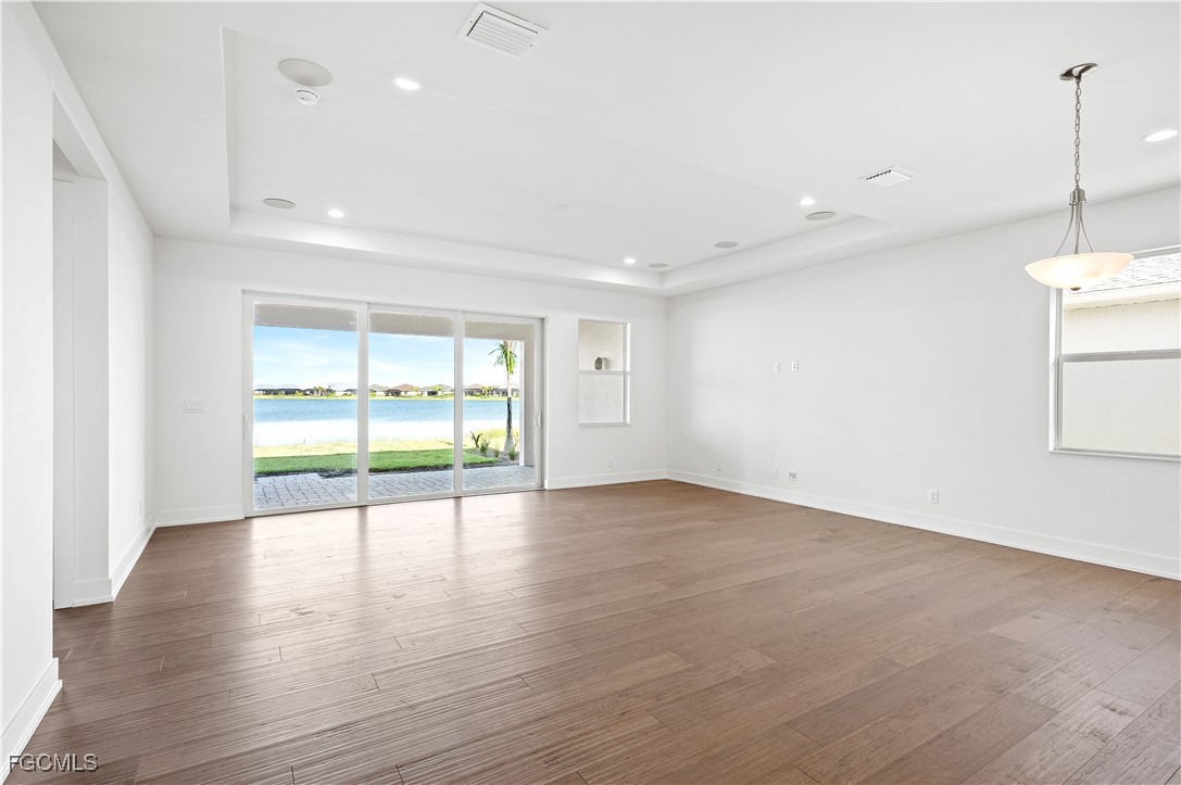 16082  Preservation Boulevard