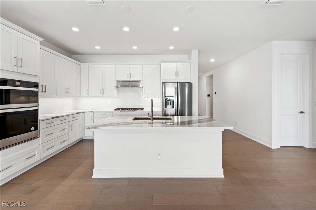 16082  Preservation Boulevard