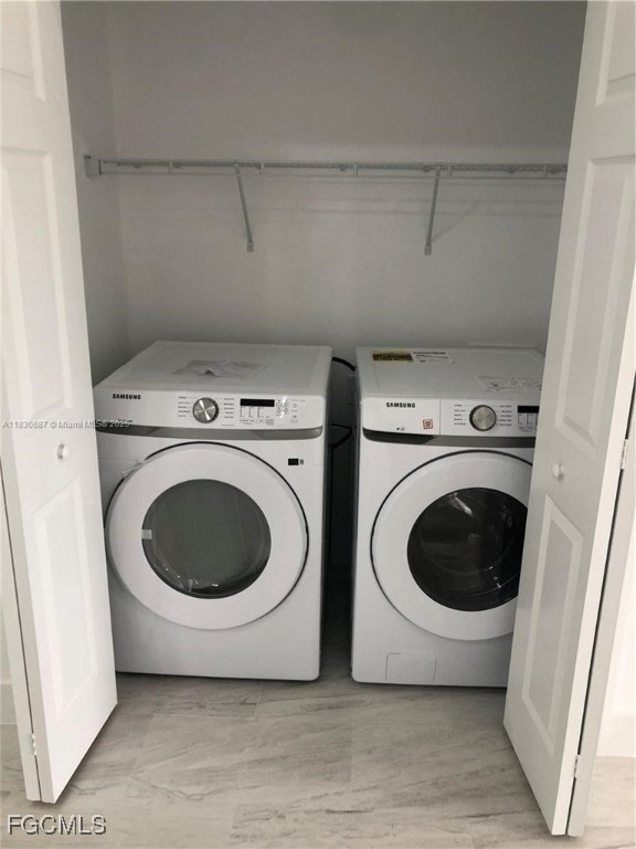 4568/4570  Golfview Boulevard