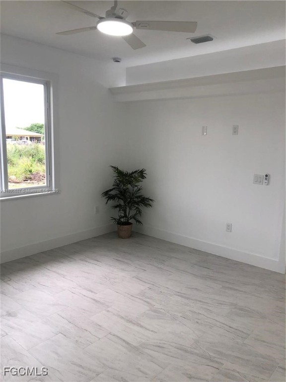 4572/4574  Golfview Boulevard