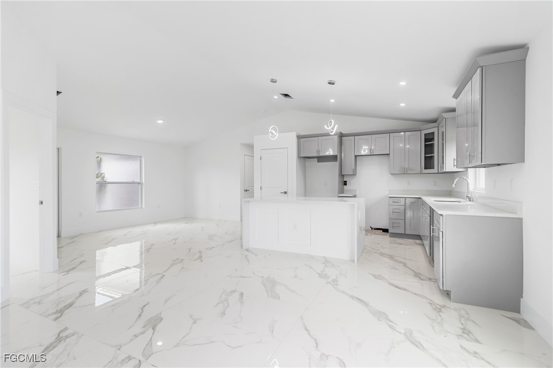 525  Morris Tyler Avenue