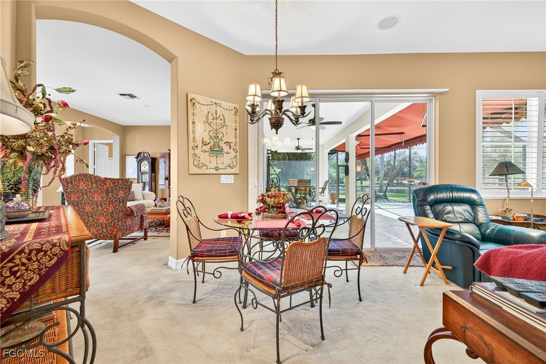 11990  Hidden Links Drive