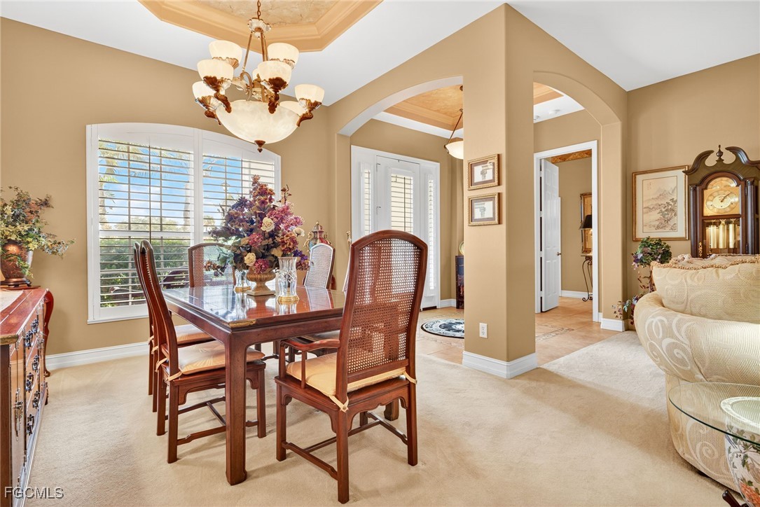 11990  Hidden Links Drive