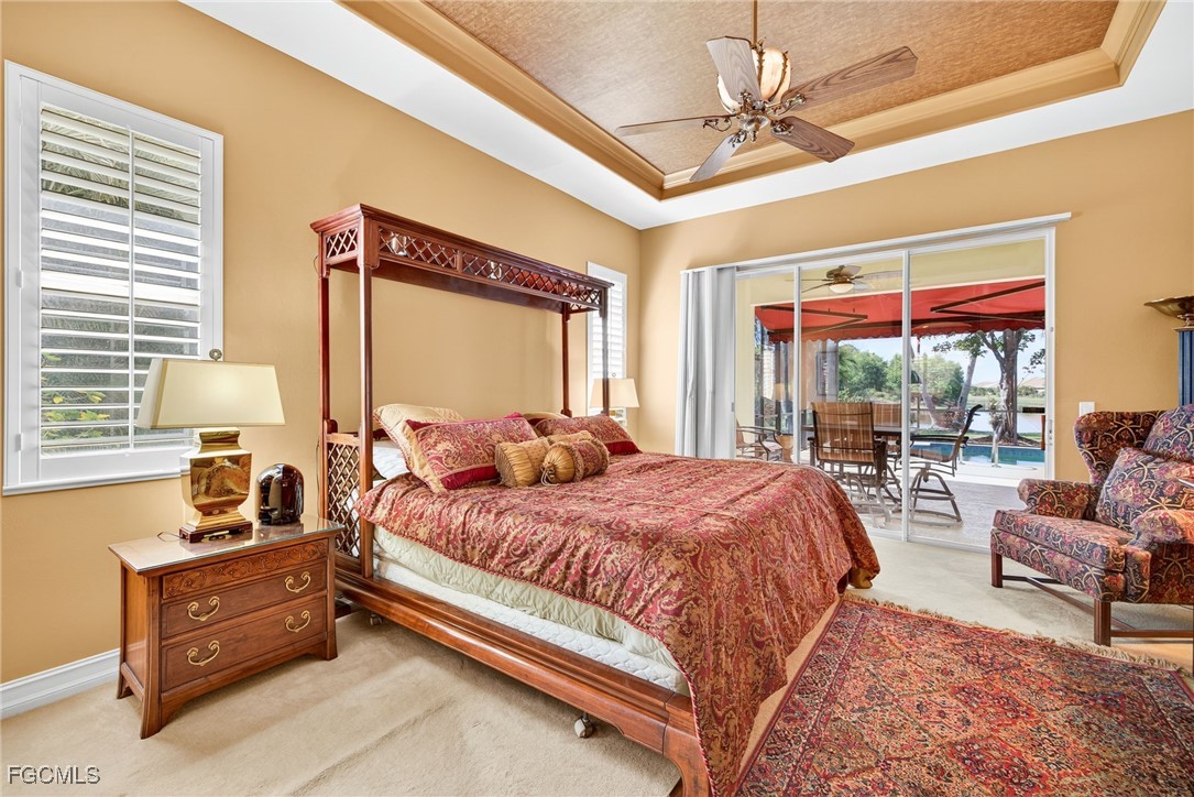 11990  Hidden Links Drive