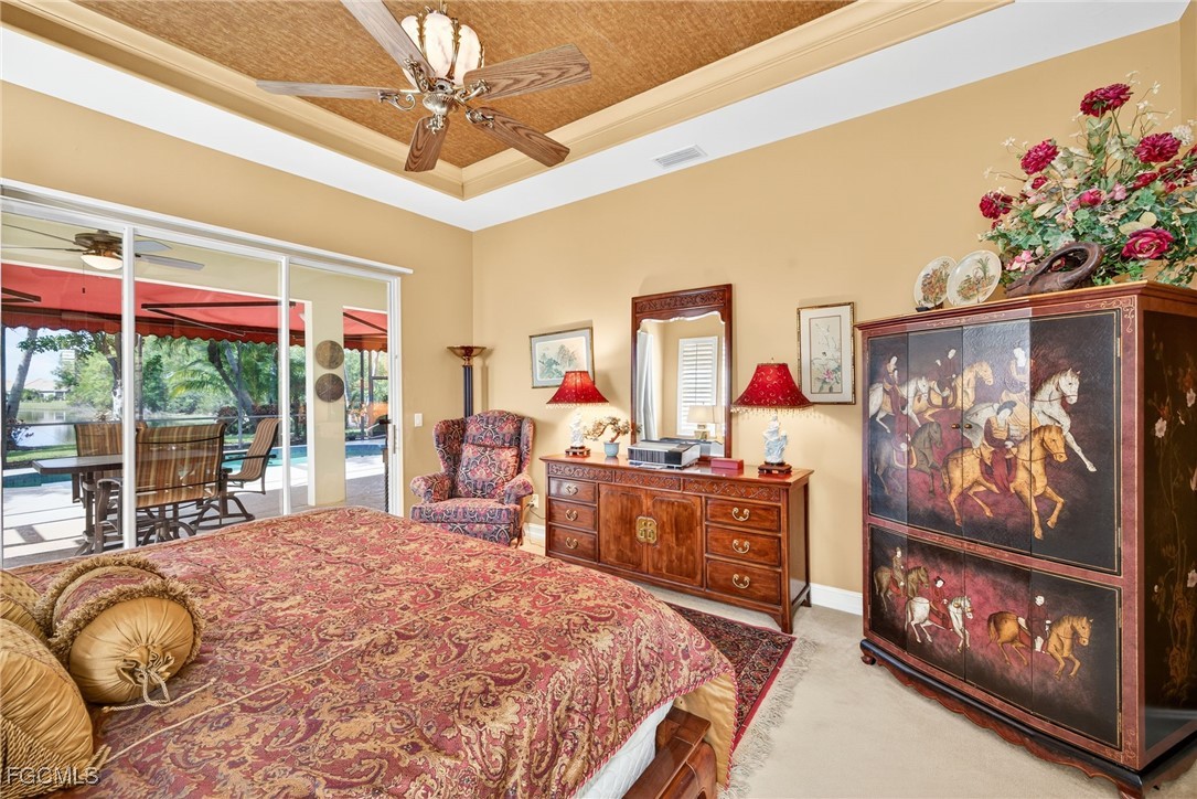 11990  Hidden Links Drive