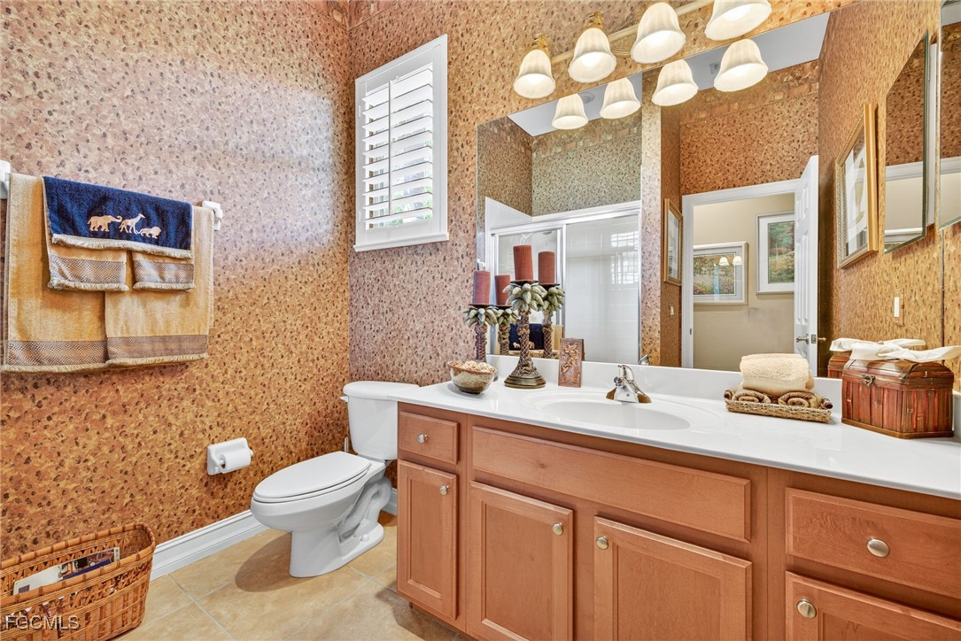 11990  Hidden Links Drive