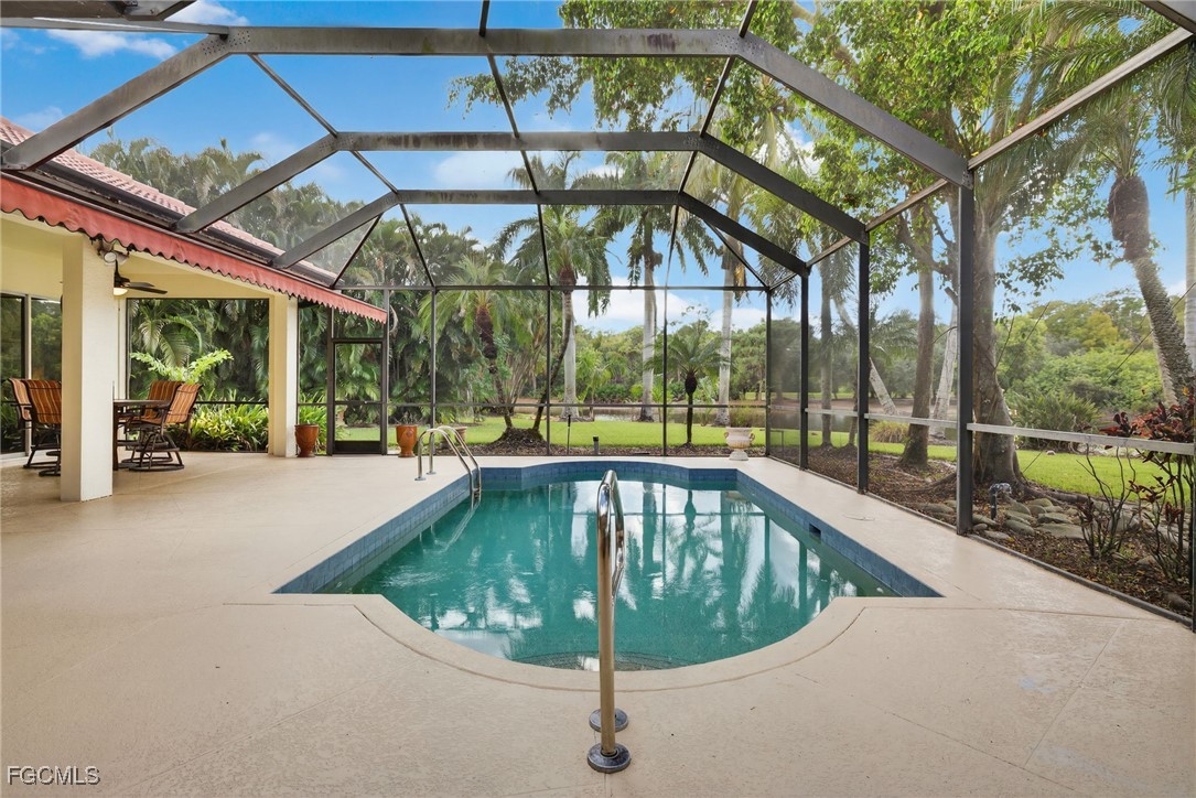 11990  Hidden Links Drive