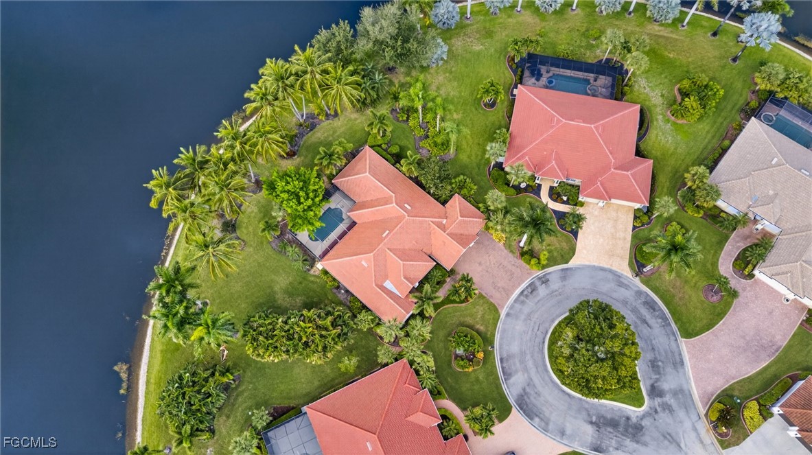 11990  Hidden Links Drive