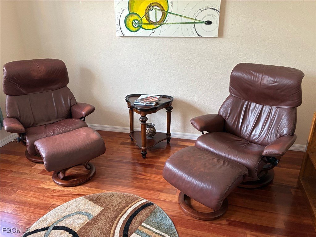 9836  Los Altos Court