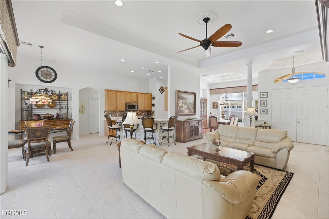 9836  Los Altos Court