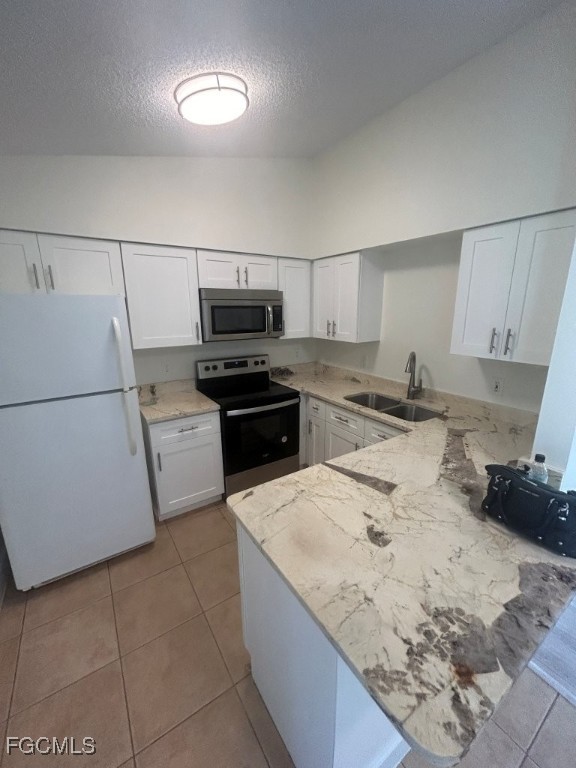 4527/4529  Skyline Boulevard