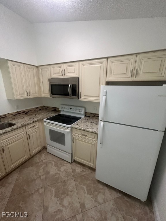 4527/4529  Skyline Boulevard