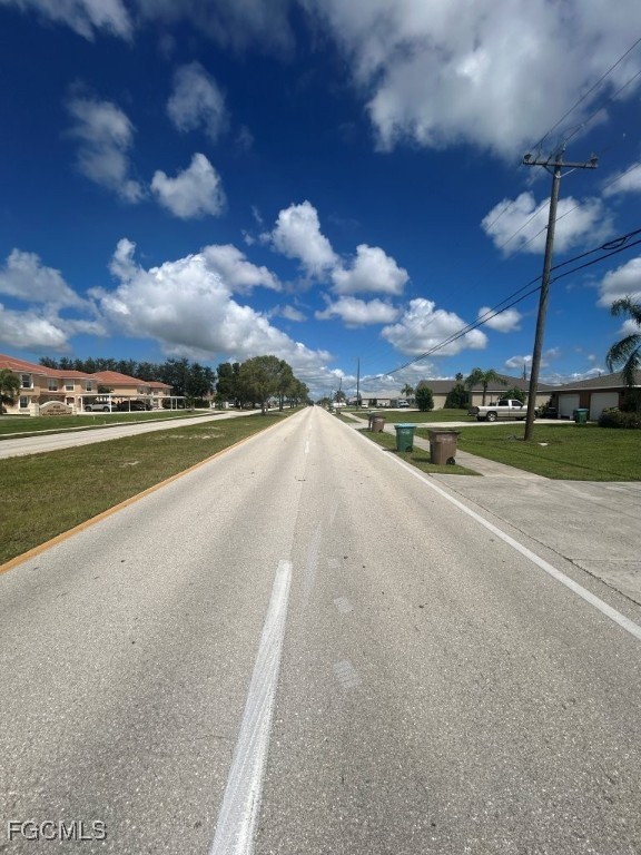 4527/4529  Skyline Boulevard