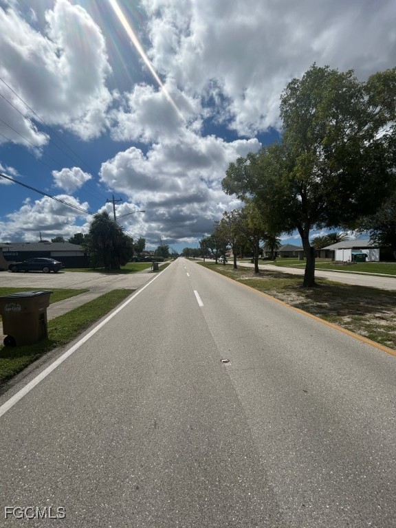 4527/4529  Skyline Boulevard