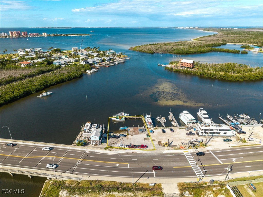 18850  San Carlos Boulevard