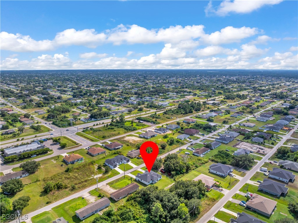 716/718  Gilbert Avenue