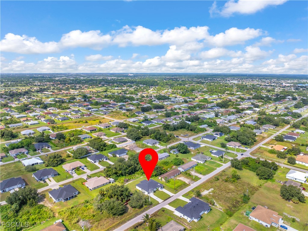 716/718  Gilbert Avenue