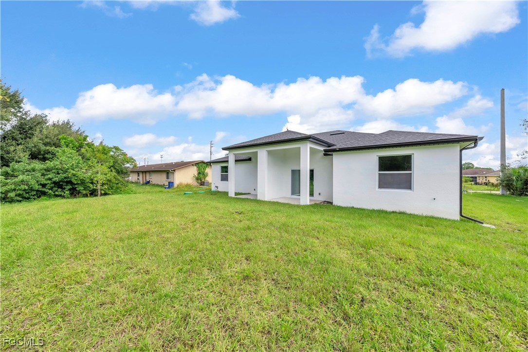 716/718  Gilbert Avenue