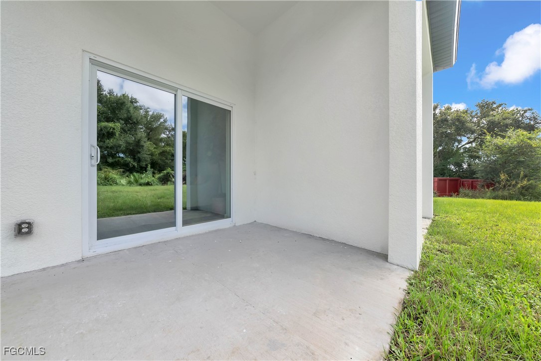 716/718  Gilbert Avenue