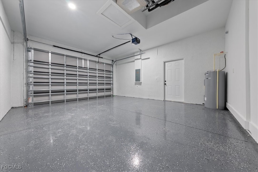 2129/2131  Fairway Drive