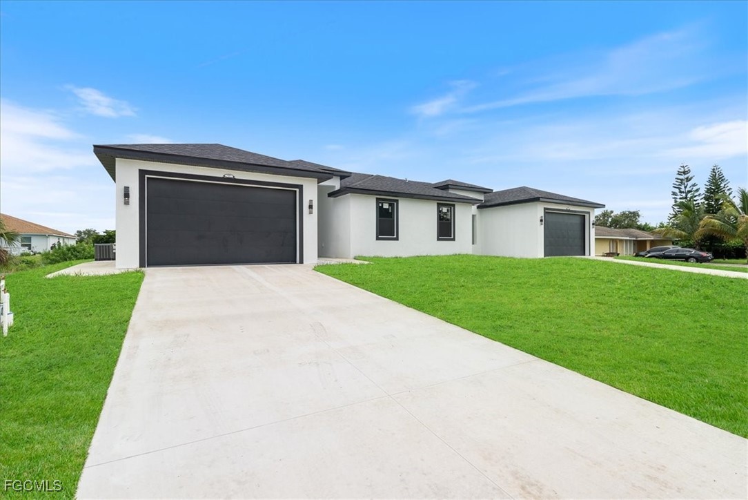 2129/2131  Fairway Drive