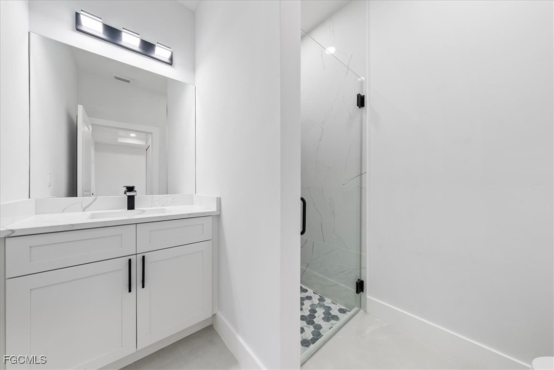 2129/2131  Fairway Drive