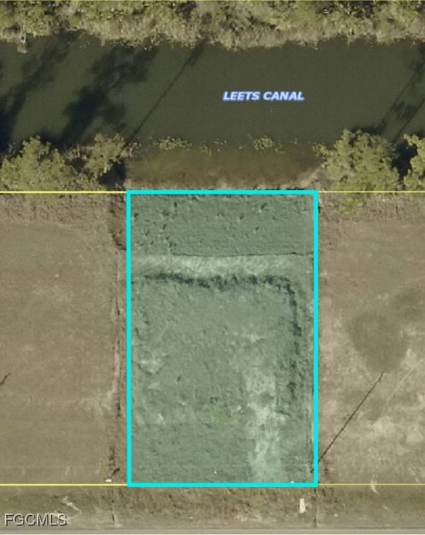 2221 NE 33rd Terrace