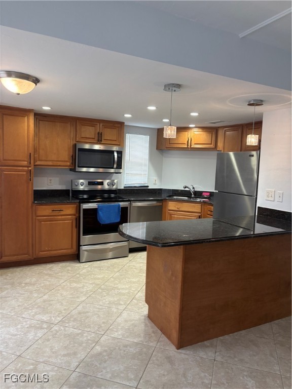 5031 SW 16th Place, Apt 101