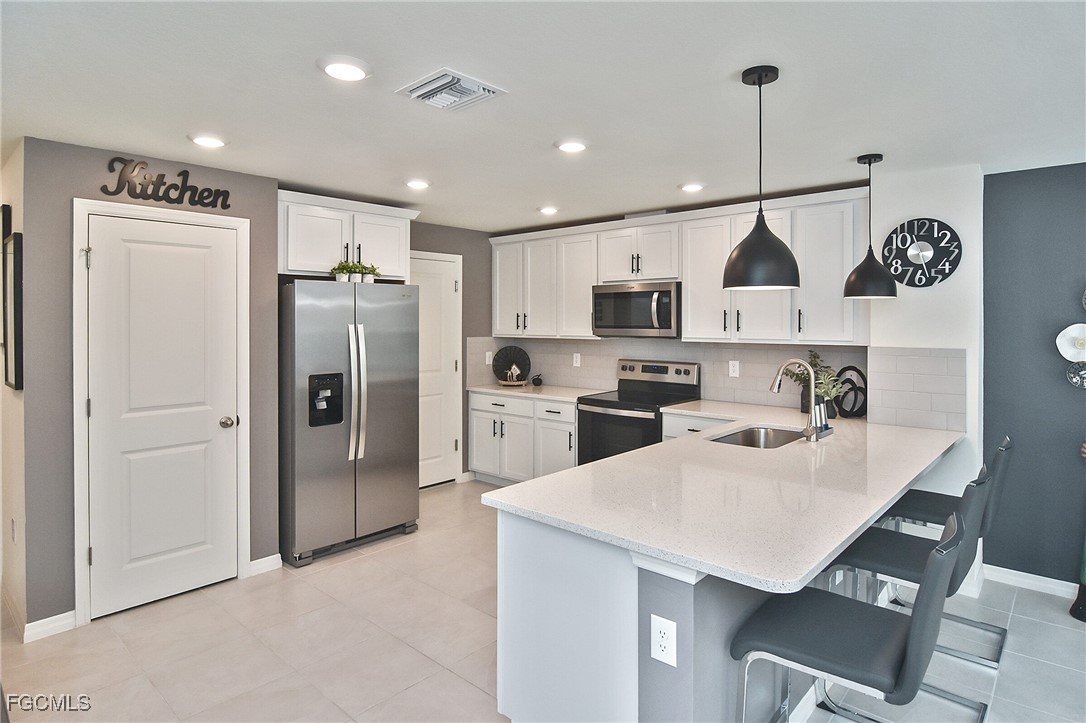 6360 Brant Bay Boulevard, Apt 104