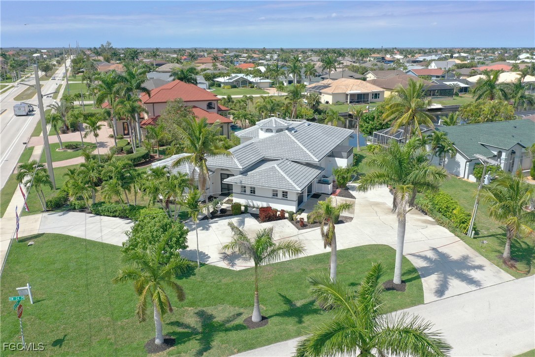 2417  Cape Coral Parkway