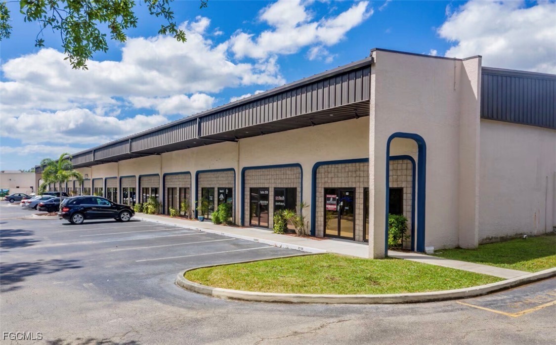 12165 Metro Parkway, Apt 23