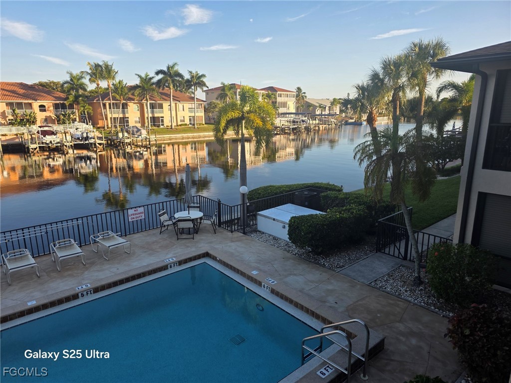 4525  Country Club Boulevard, Apt 207