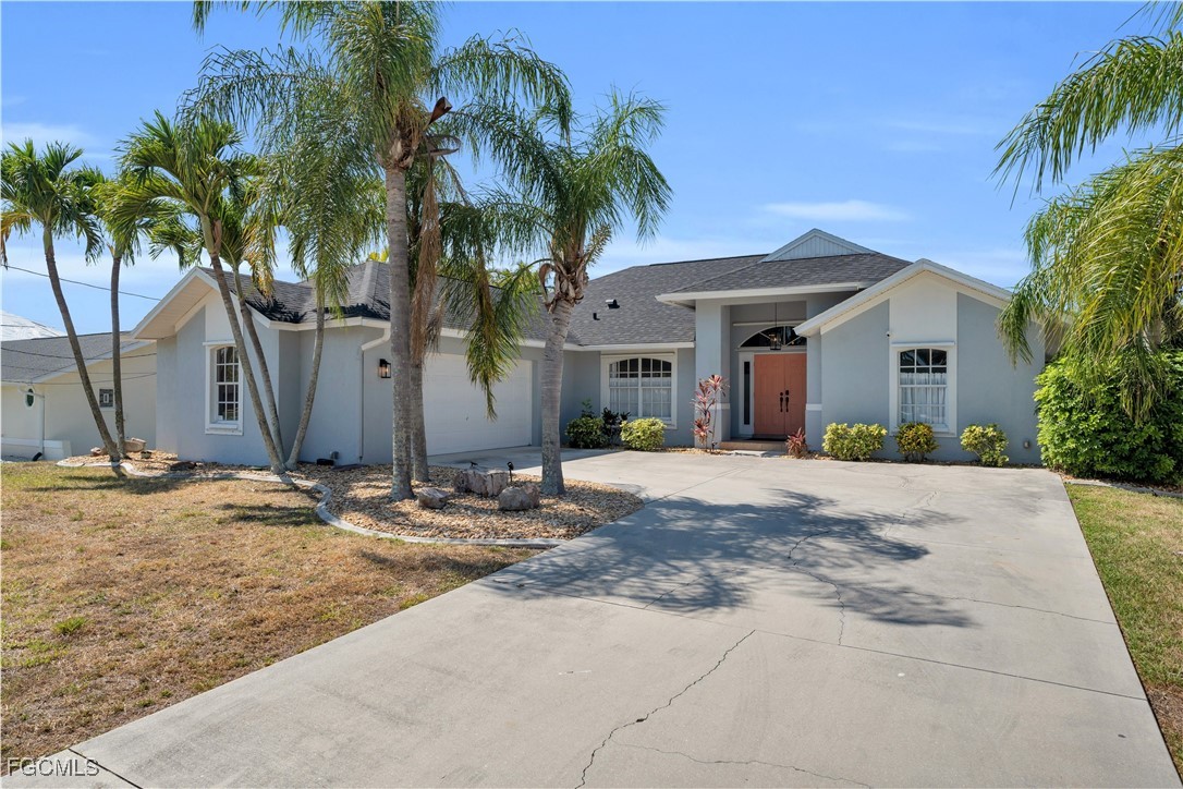 2724  Cape Coral Parkway