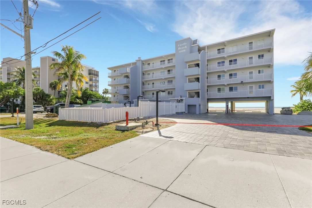 8300 Estero Boulevard, Apt 204