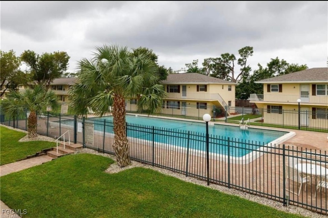 3325 Airport Road, Apt L2