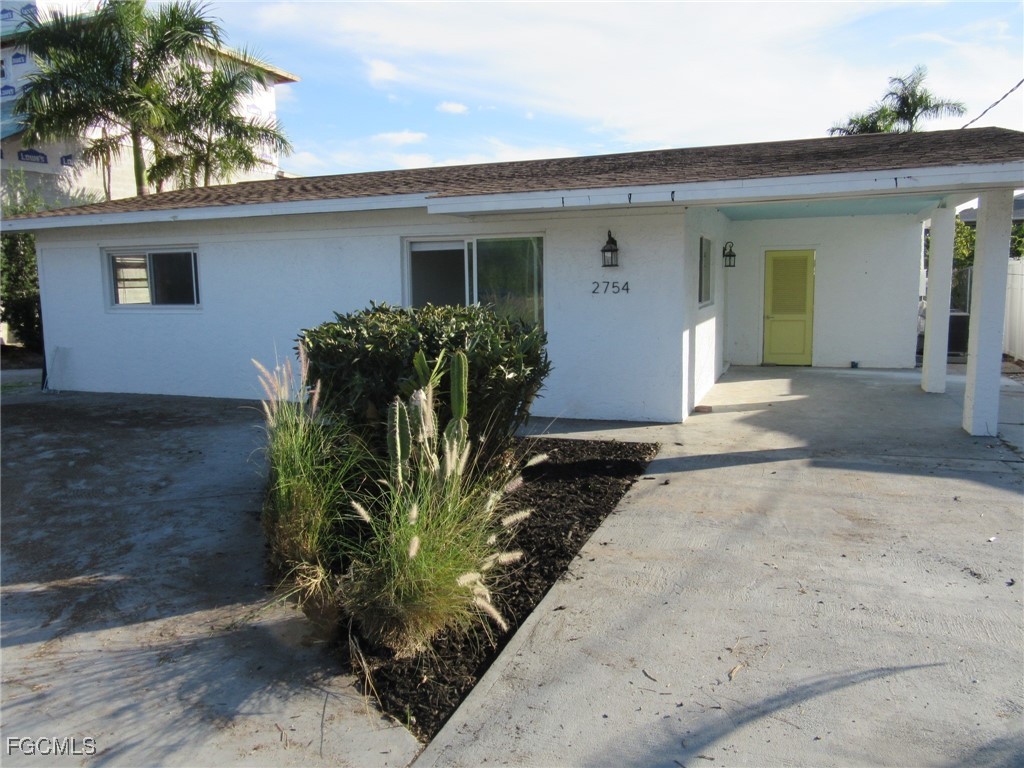 2754 Shoreview Drive