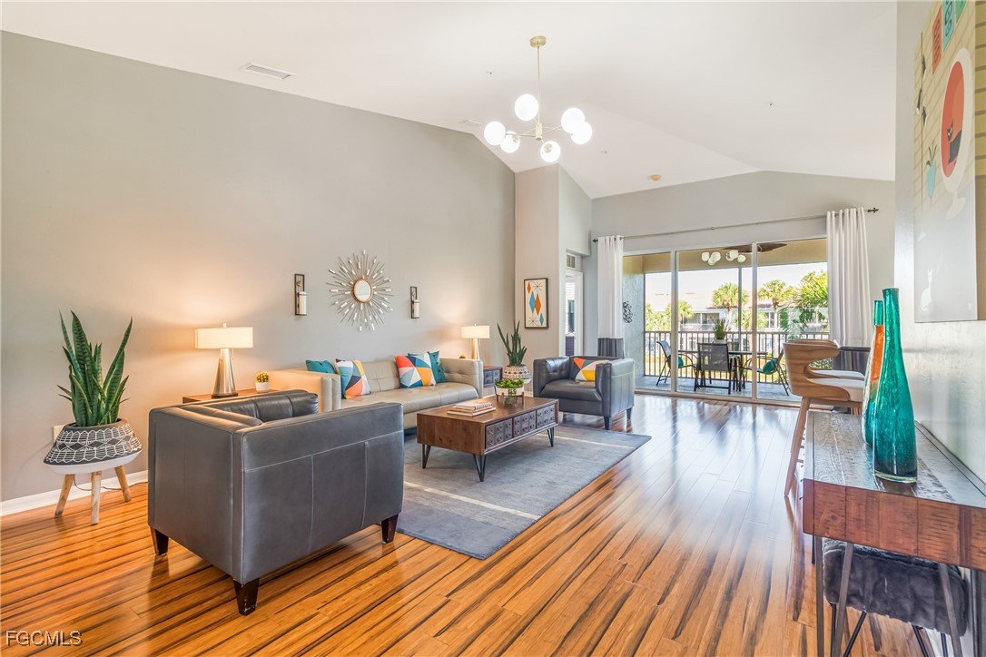 11621  Navarro Way, Apt 1901