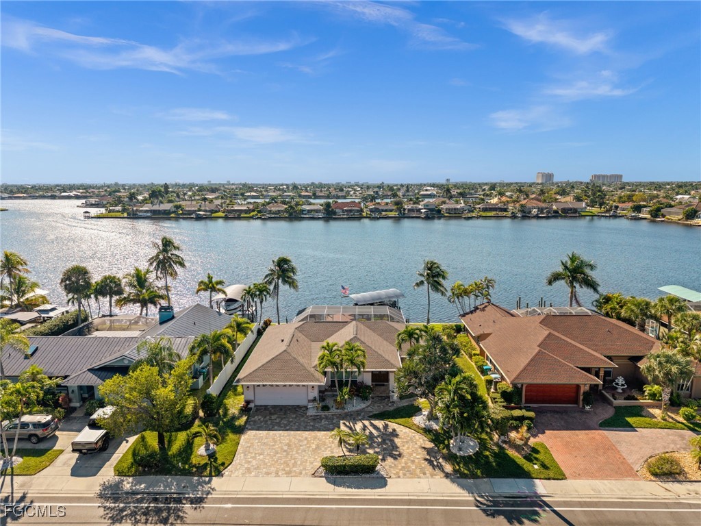 626  Cape Coral Parkway