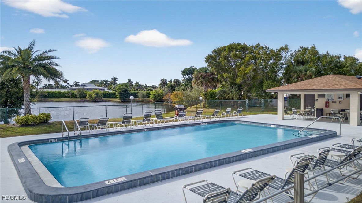 13134 Feather Sound Drive, Apt 401