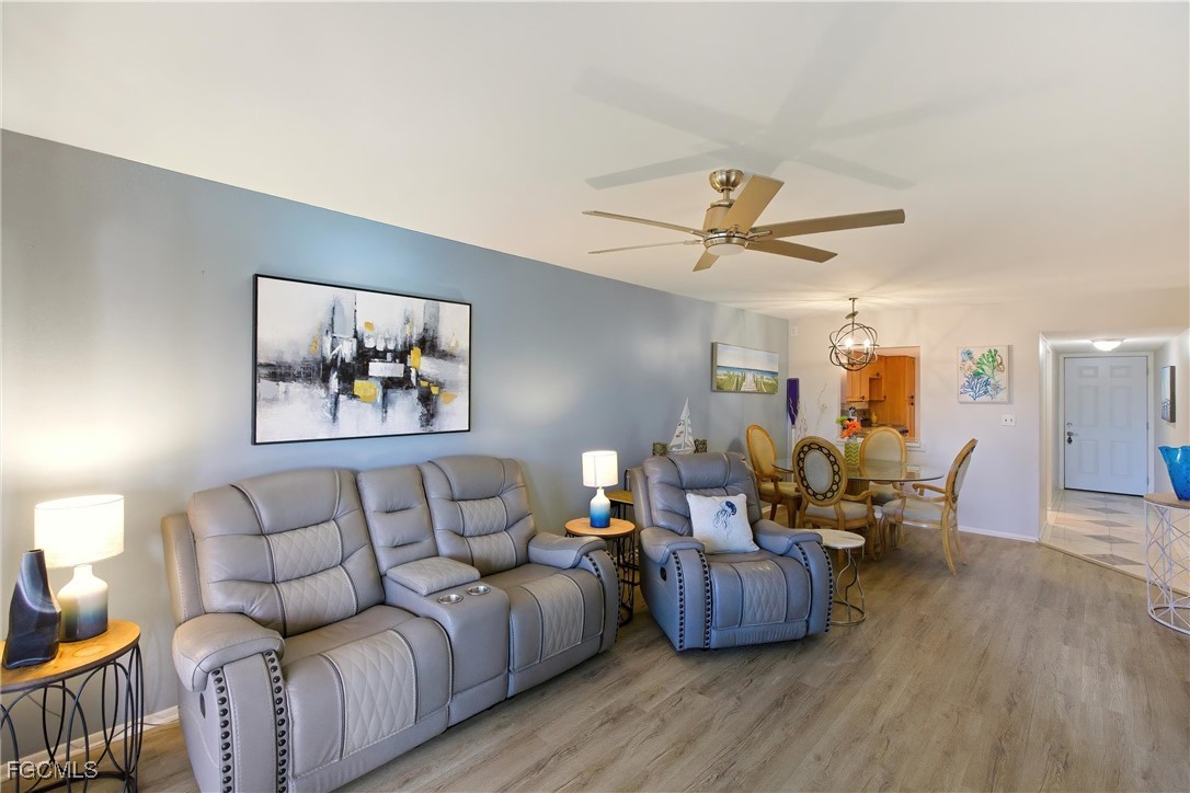 2111 Barkeley Lane, Apt 18